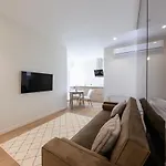 мм Group Apartman