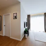 Apartment мм Group *