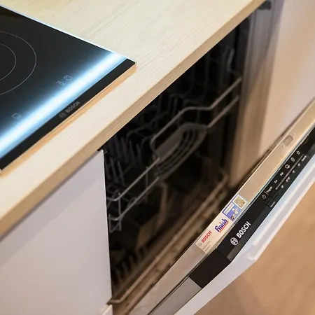 公寓 мм Group 乌日霍罗德