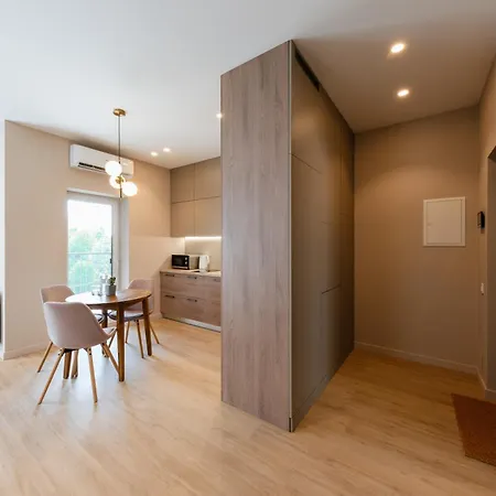 мм Group Apartment