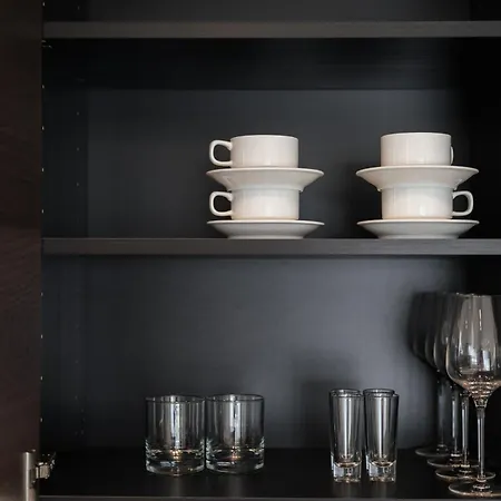 мм Group * אוזהורוד