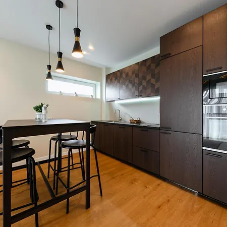 мм Group Apartment