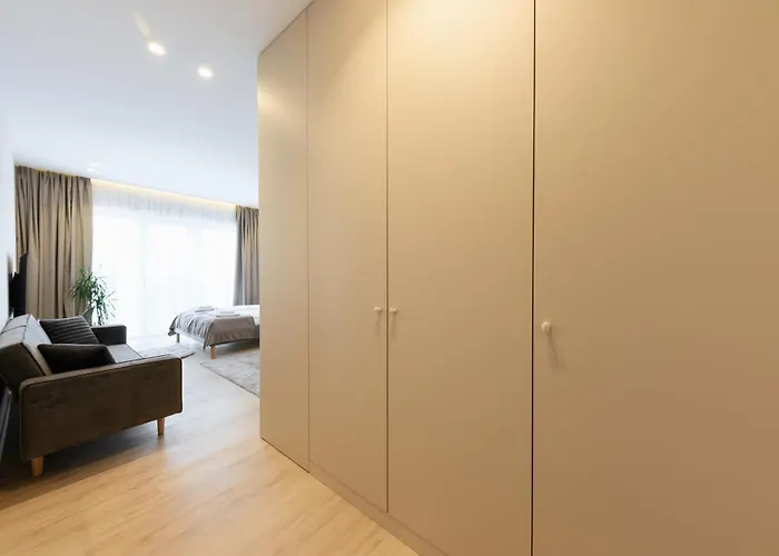 мм Group Apartamento *